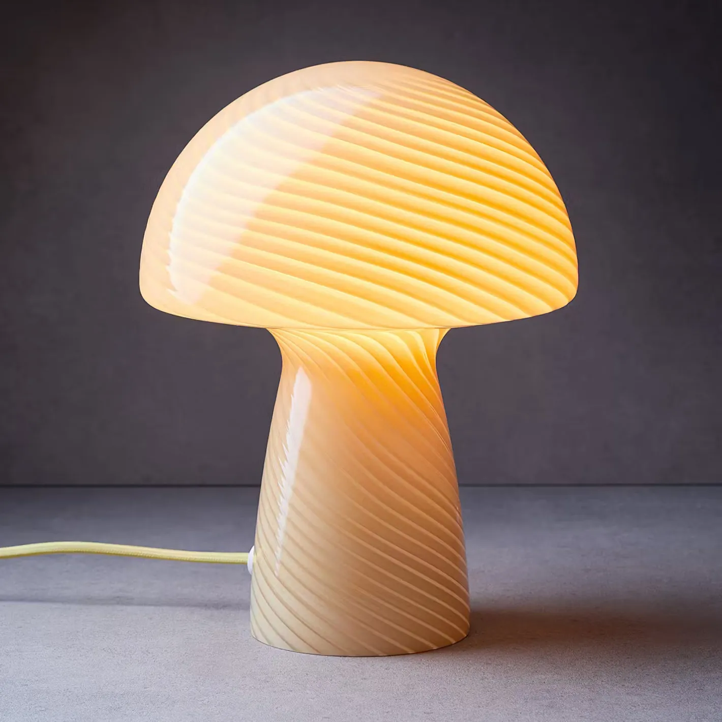 Butlers FUNGI TOWN Tischleuchte Discount