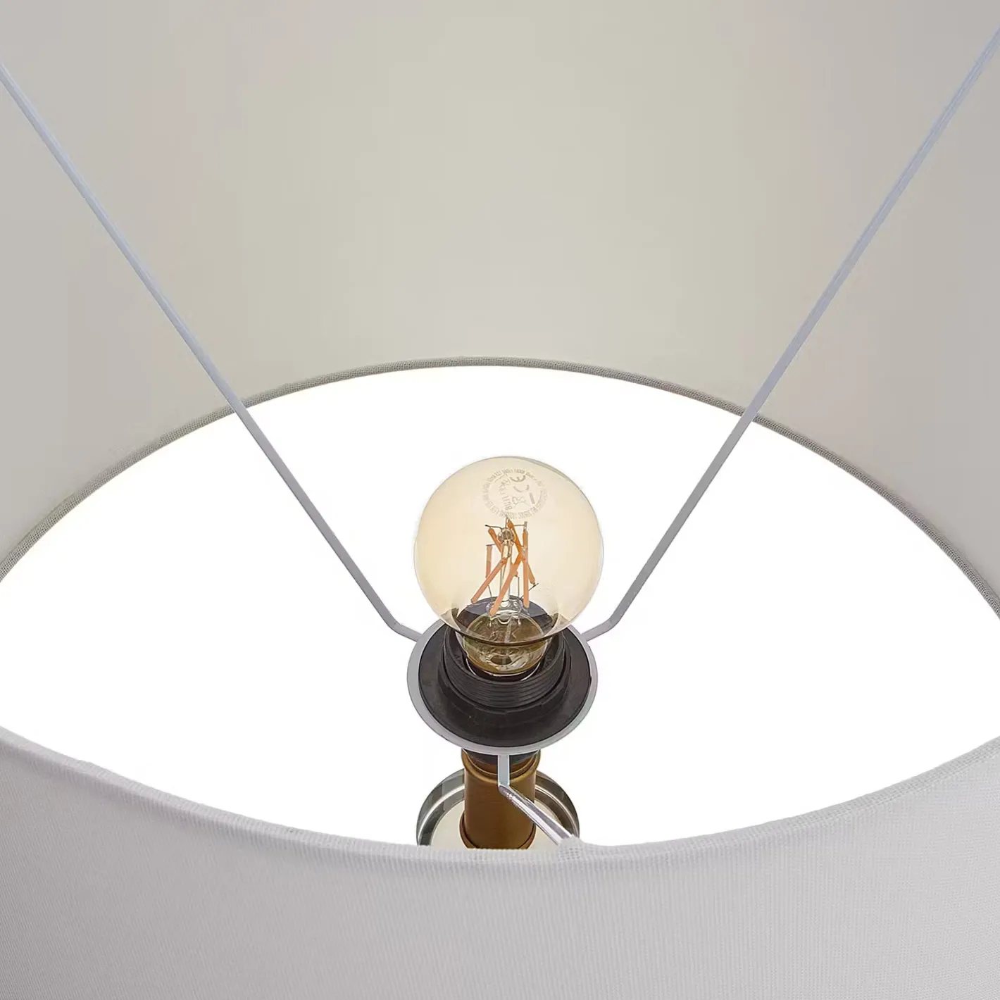 Butlers MADAME VERRE XL Tischleuchte Discount